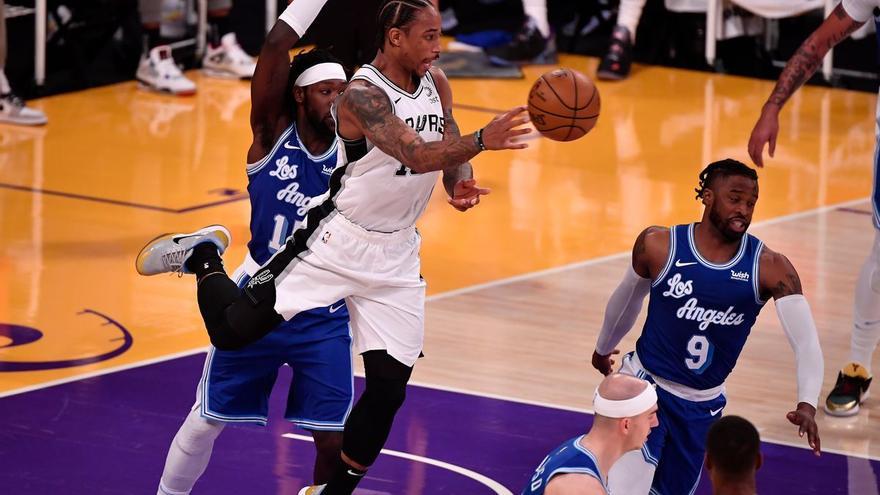 Triunfo de Spurs ante Lakers en noche cargada de reivindicaciones