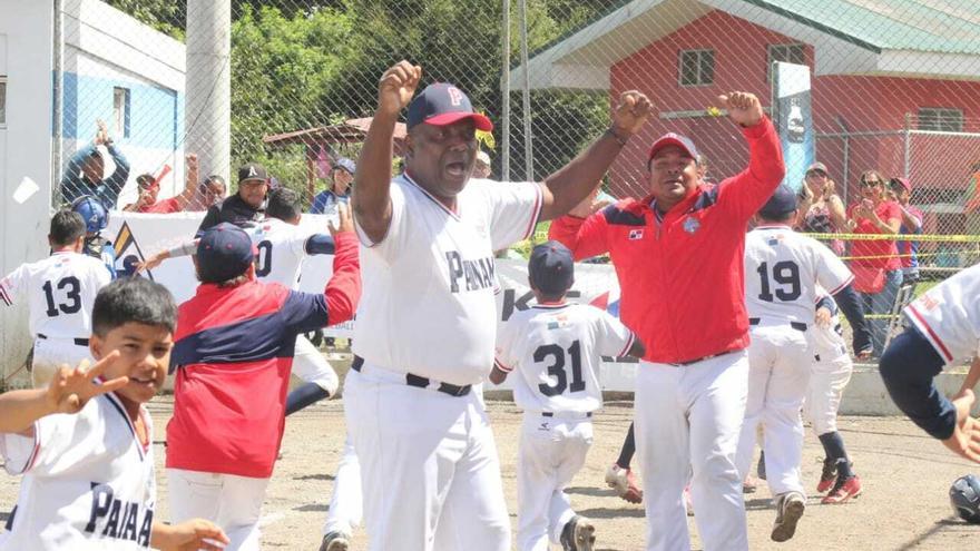 Panamá a la final del Panamericano de Béisbol Sub-10 tras vencer a Honduras