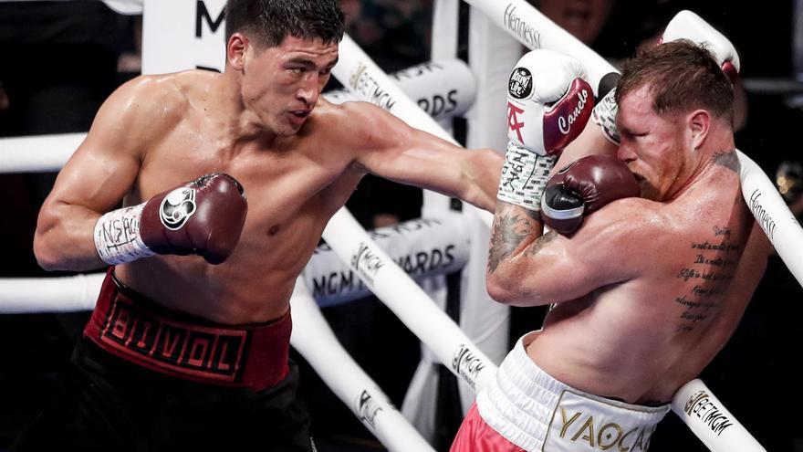 Sorpresa en el boxeo internacional, 'Canelo' Álvarez perdió ante el ruso Bivol