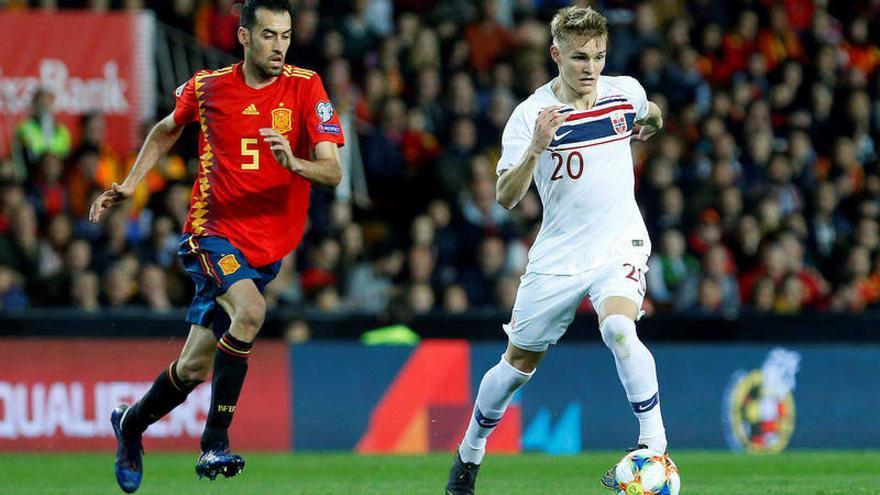 España empata 1-1 con Noruega y aplaza la clasificación para la Eurocopa