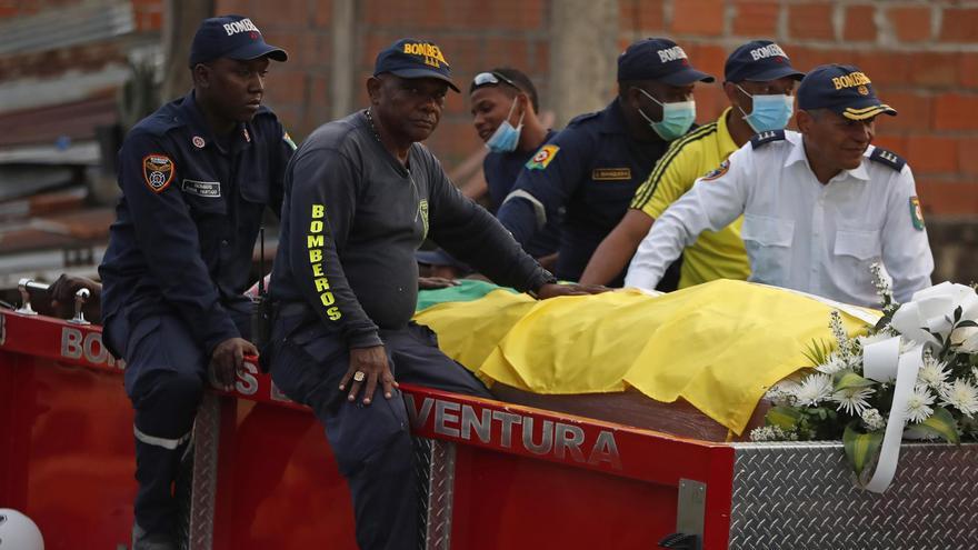 Autoridades colombianas apuntan a mal uso del cinturón de seguridad de Freddy Rincón