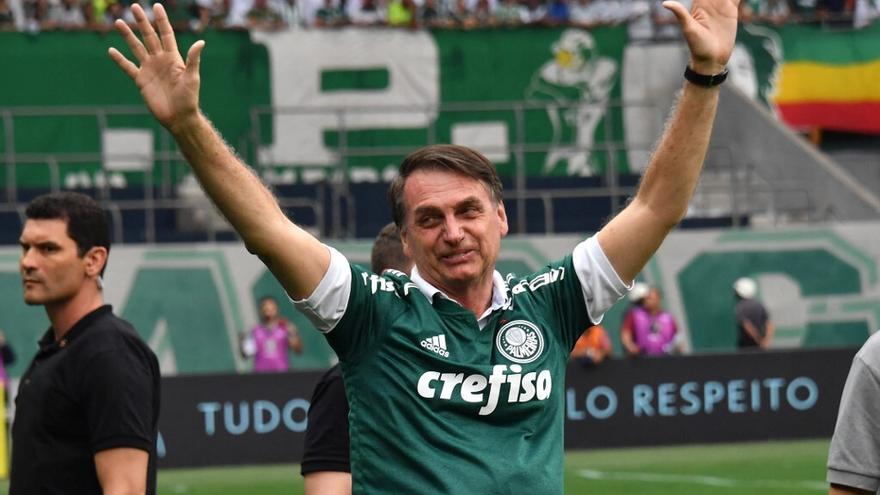 Bolsonaro, hincha del Palmeiras, desea triunfo de Flamengo en final de la Copa Libertadores
