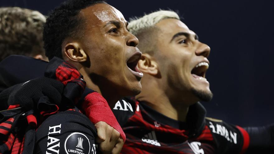 Flamengo derrotó 3-2 a la U de Chile en partido de Copa Libertadores