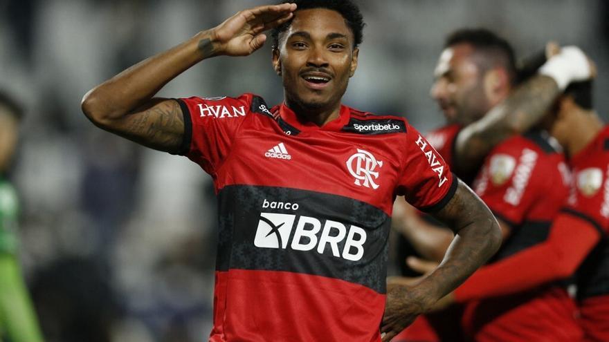 Flamengo abona terreno para ir a semifinales de Libertadores goleando a Olimpia