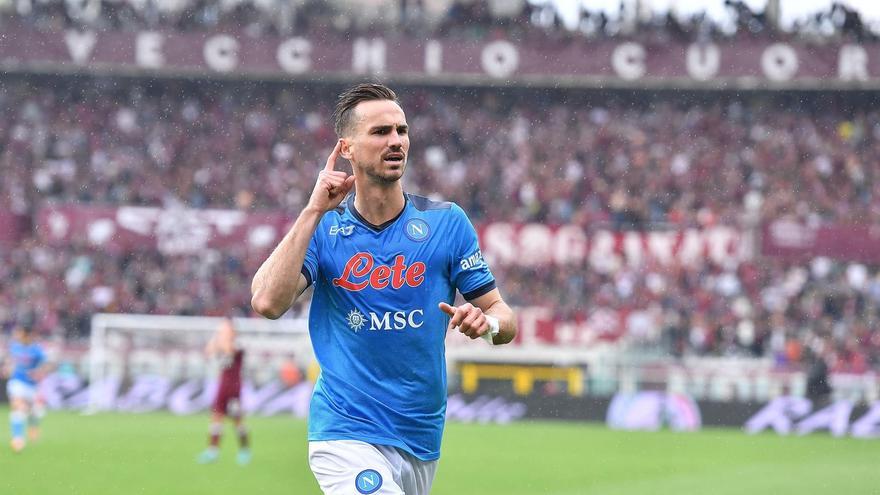 El Nápoles se afianza tercero en la Serie A luego del triunfo sobre Torino