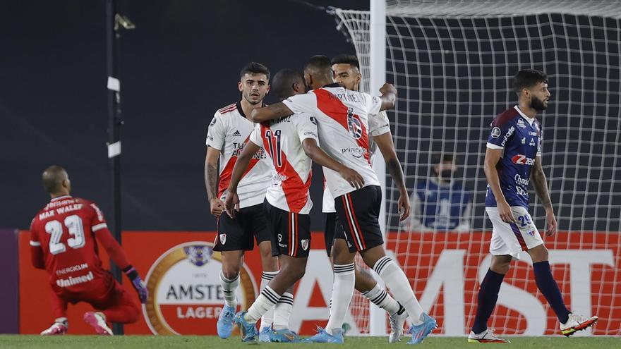 River Plate superó 2-0 a Fortaleza y sigue con paso firme en la Copa Libertadores