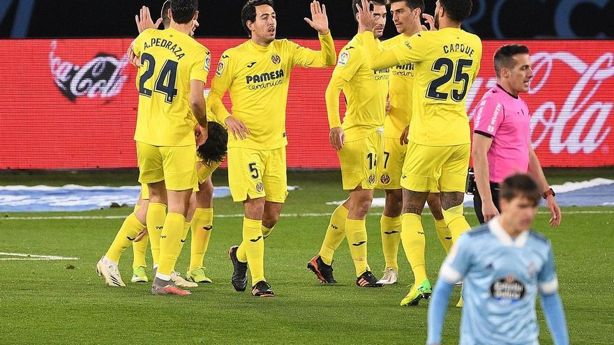 El Villarreal golea al Celta de Coudet y se pone tercero en la Liga Española