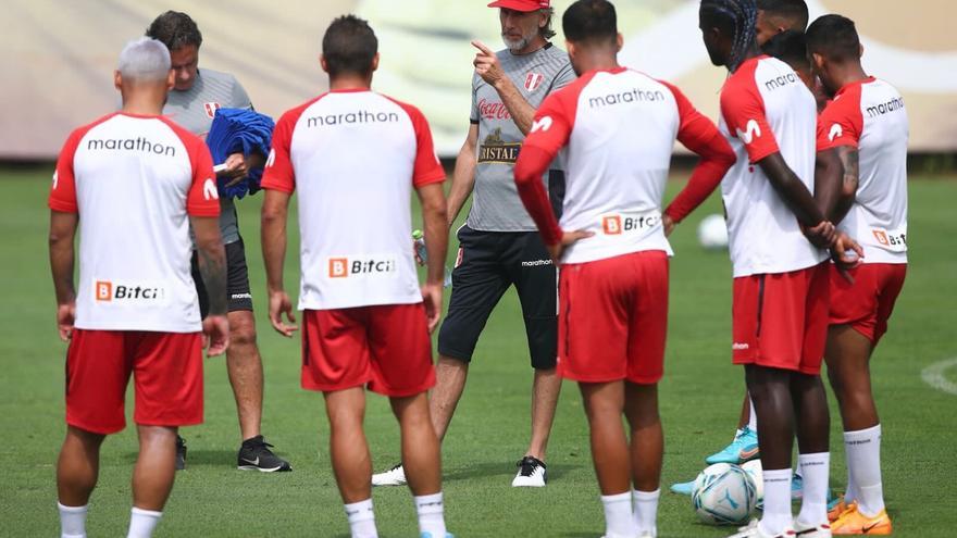 Gareca convoca 28 jugadores para repechaje mundialista entre Perú y selección asiática