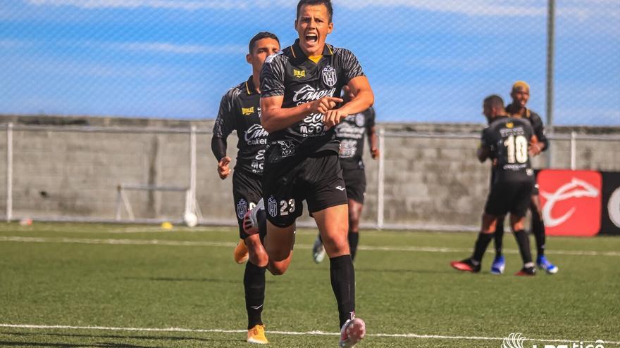 El CAI goleó al líder Universitario en la acción de la Liga Panameña de Fútbol