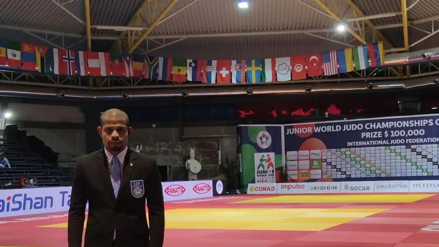 Omar Simmonds aplica su experiencia en el judo a través de un nuevo rol