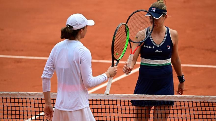 Podoroska es barrida por Swiatek en semifinales de Roland Garros