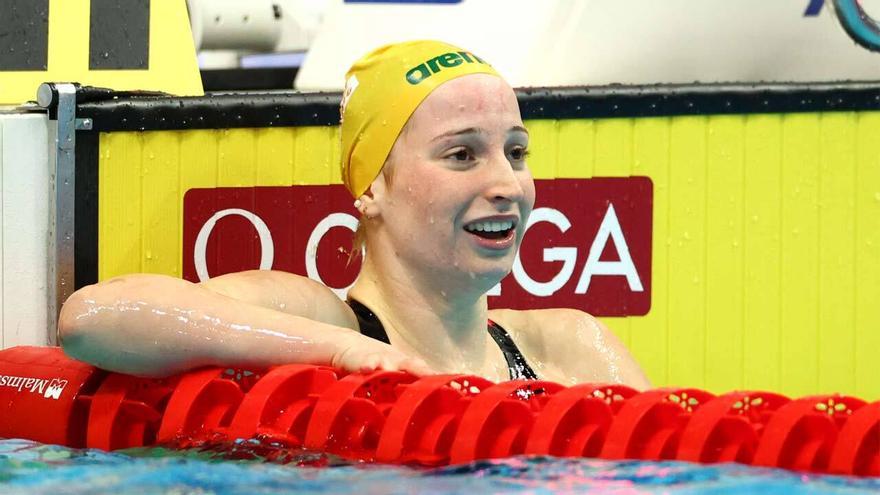 Mollie O'Callaghan campeona del mundo en los 100 metros libres de natación