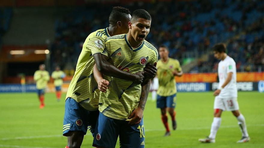 Colombia no se apiada de Tahití (6-0) y pasa a octavos como segunda