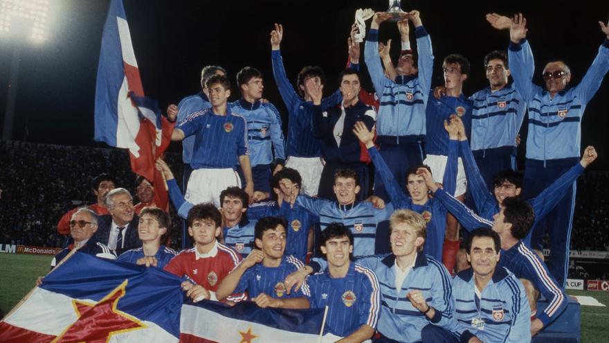Aquella Yugoslavia contaba con jugadores como Davor Suker, Predaj Mijatovic y  Robert Prosinecki
