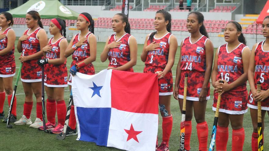 Equipo femenino panameño.