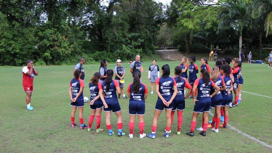 La Sele femenina Sub-17 de Panamá preparada para su debut ante Trinidad y Tobago