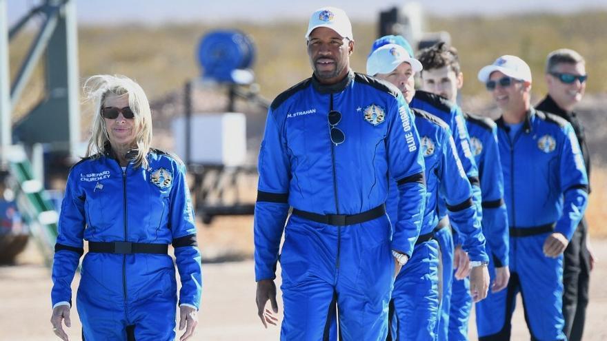 NASA: Exjugador de la NFL viajó al espacio en cohete Blue Origin de Jeff  Bezos